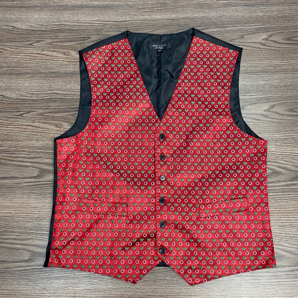 Roffe Red Christmas Tree & Wreath Vest S/M